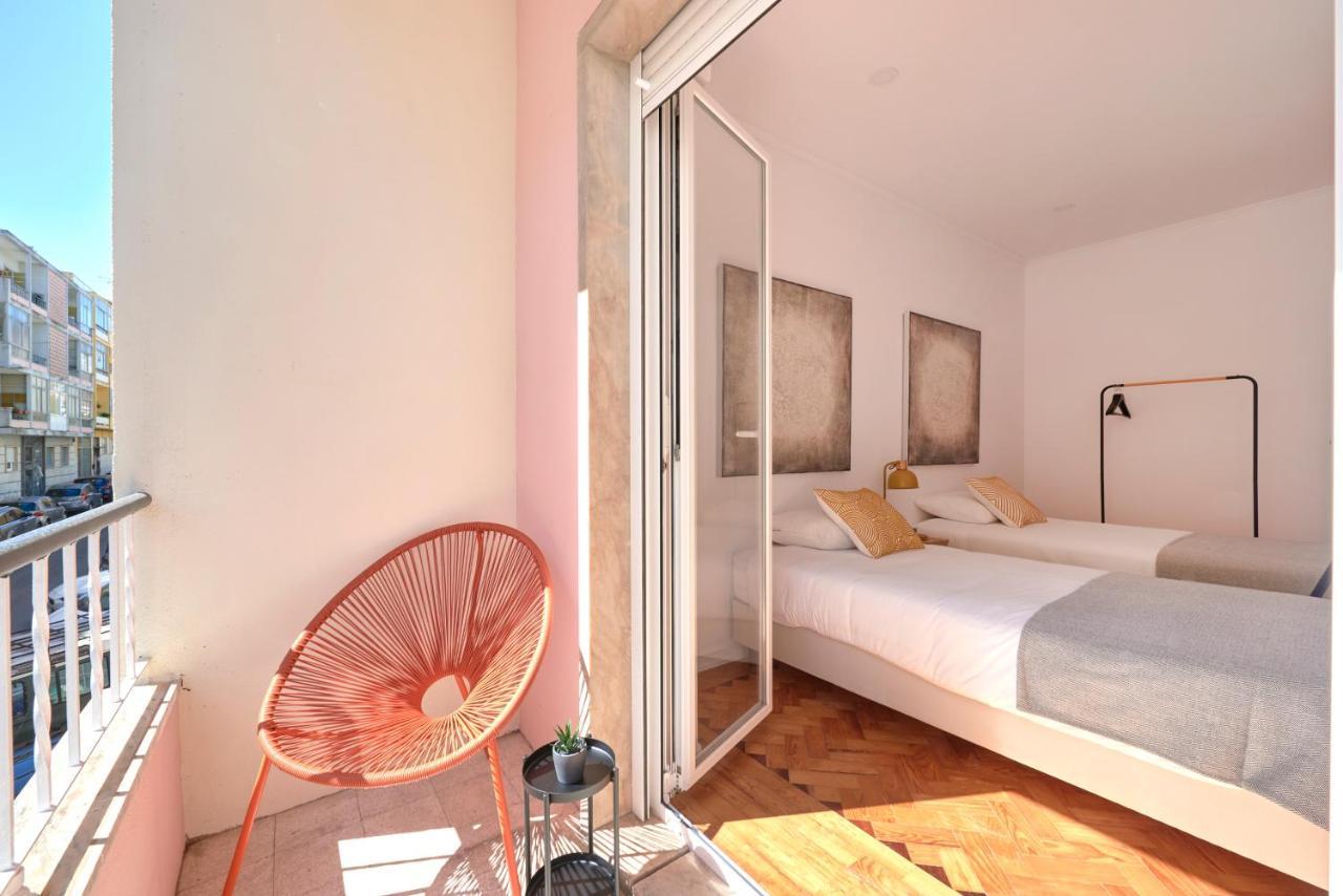 Appartamento Enjoy The Sunny Balcony, By Timecooler Lisbona Esterno foto