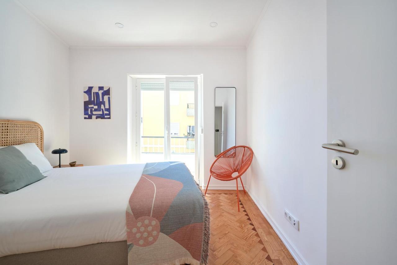 Appartamento Enjoy The Sunny Balcony, By Timecooler Lisbona Esterno foto