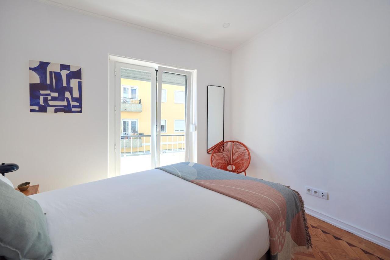 Appartamento Enjoy The Sunny Balcony, By Timecooler Lisbona Esterno foto