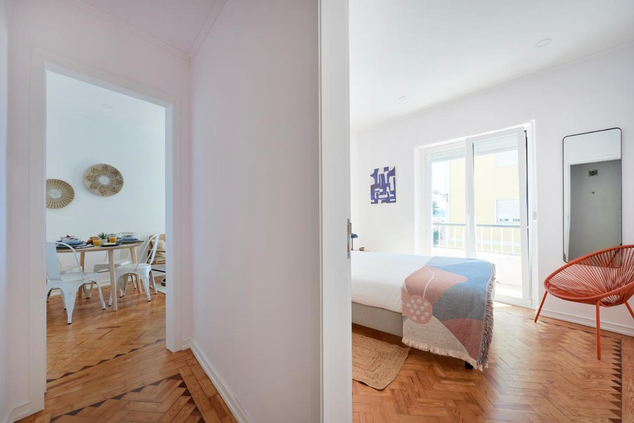 Appartamento Enjoy The Sunny Balcony, By Timecooler Lisbona Esterno foto